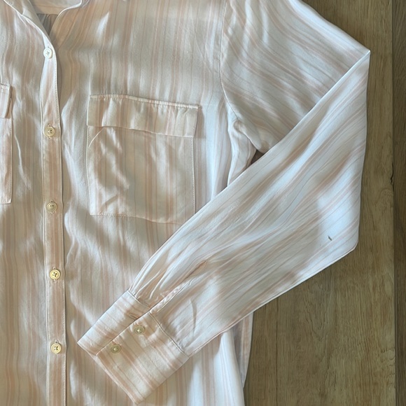 Loft Button Up - Picture 2 of 6